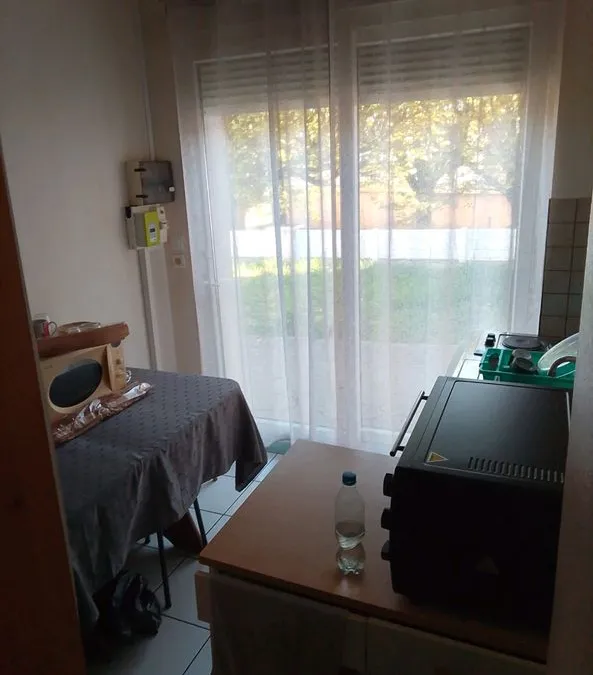 Photo 1