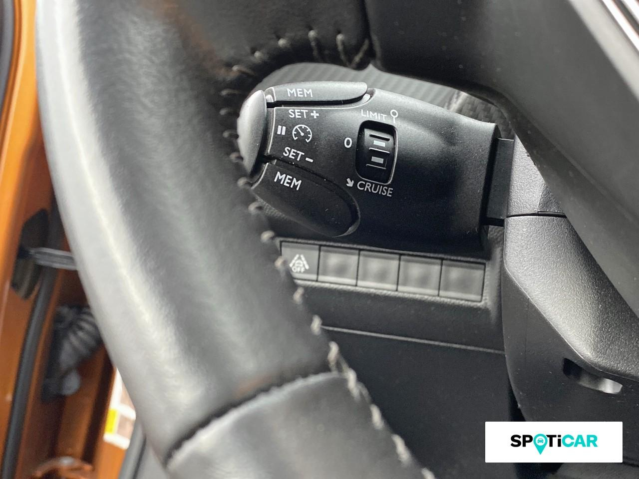 Peugeot 2008 1.2 puretech 100ch s&s active pack — photo 17