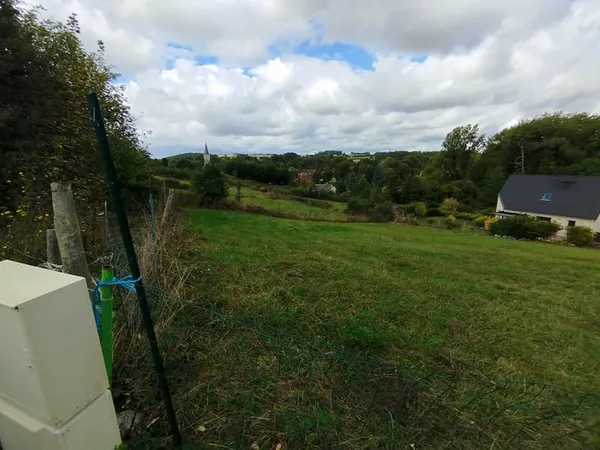 Terrain à bâtir viabilisé de 1072 m², Plein sud ,Canaples (15 min Amiens Nord)