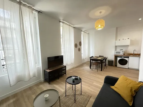 APPARTEMENT MEUBLE DE TYPE 3