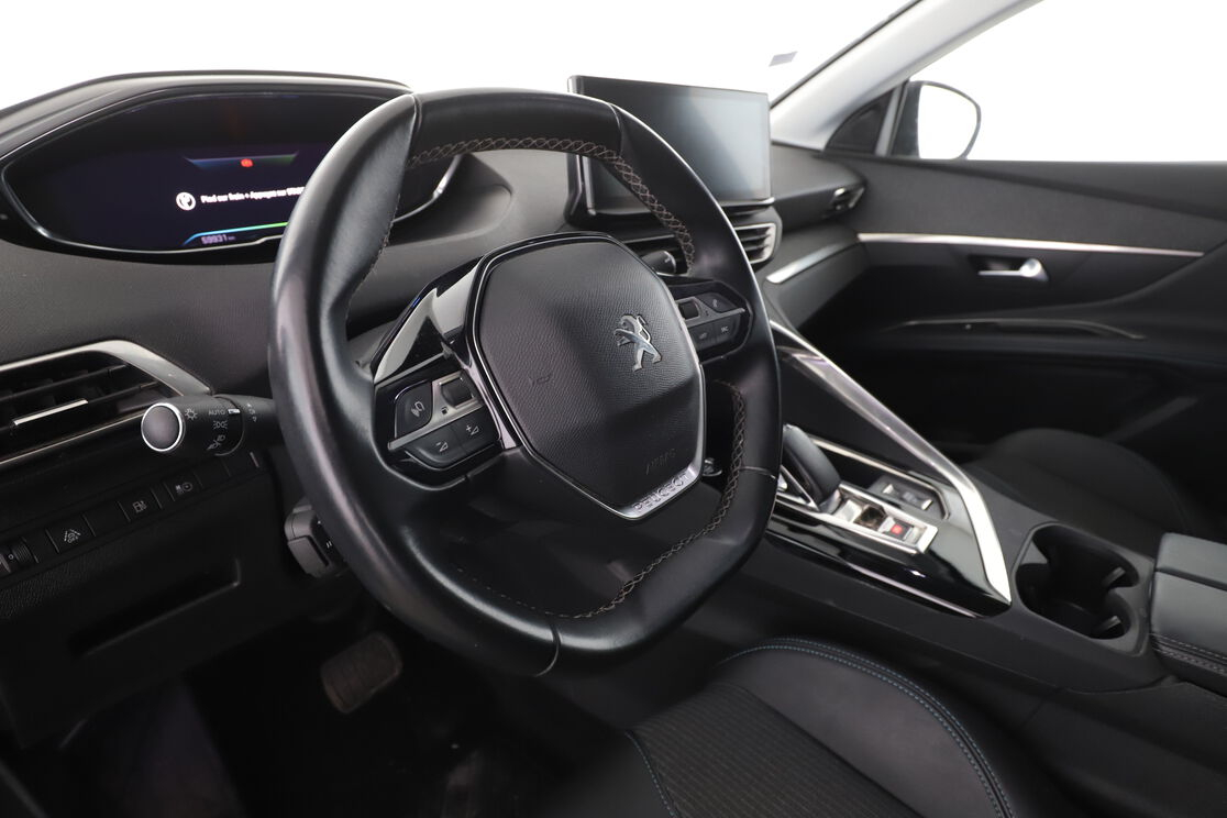 Peugeot 3008 1.6 Hybrid Allure Pack e-EAT8 — photo 10