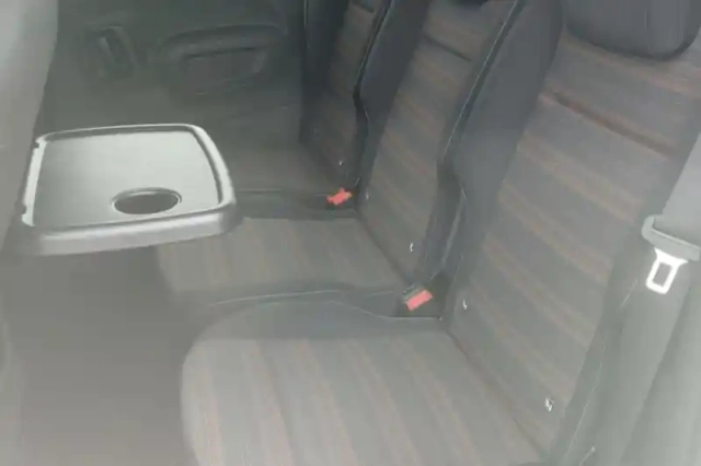 Opel Combo life l1h1 1.5 diesel 100 ch start/stop — photo 35