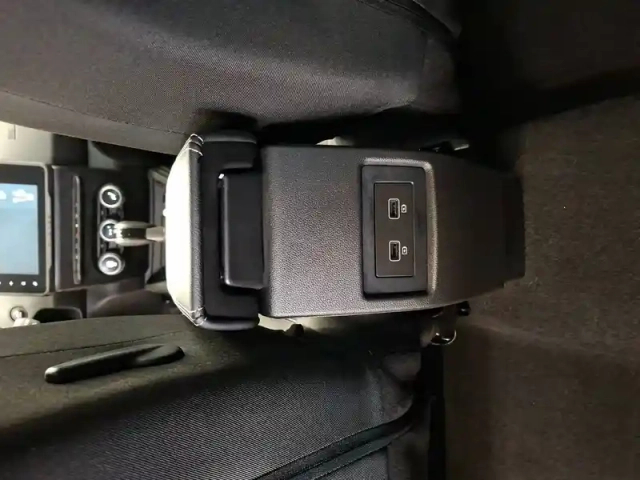 Dacia Duster tce 150 4x2 edc — photo 31
