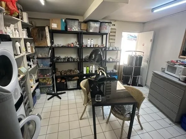 Fonds de commerce coiffure 80 m²