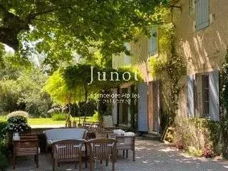 Maison 8 pièces