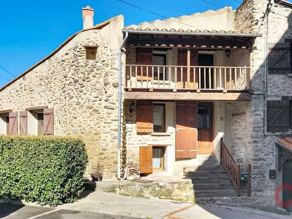 Maison 2 pièces 151 m²