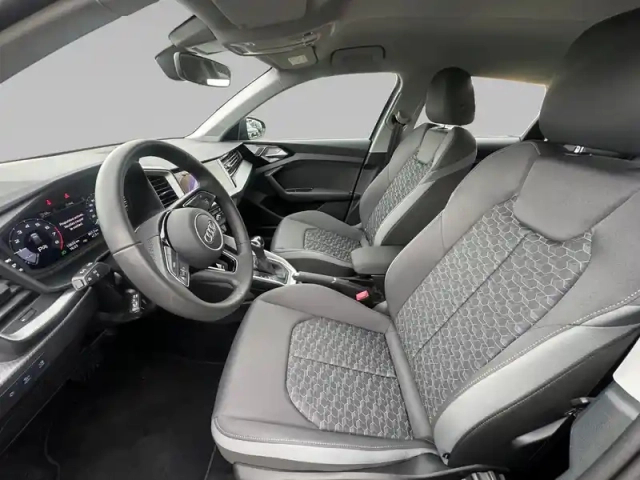 Audi A1 sportback 30 tfsi 116 ch s tronic 7 — photo 10