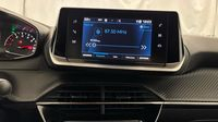 Peugeot 2008 1.5 BlueHDi 130ch S&S Allure EAT8 — photo 19