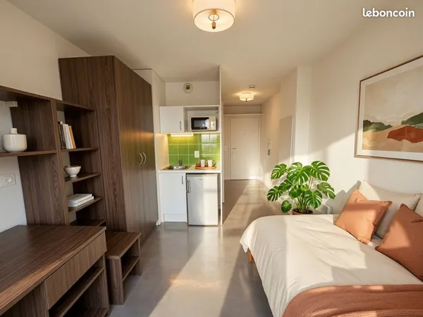 Studio 17 m2 TBE avec balcon à côté Tram libre d'occupation