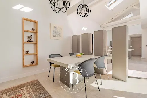 Maison 4 pièces 143 m²