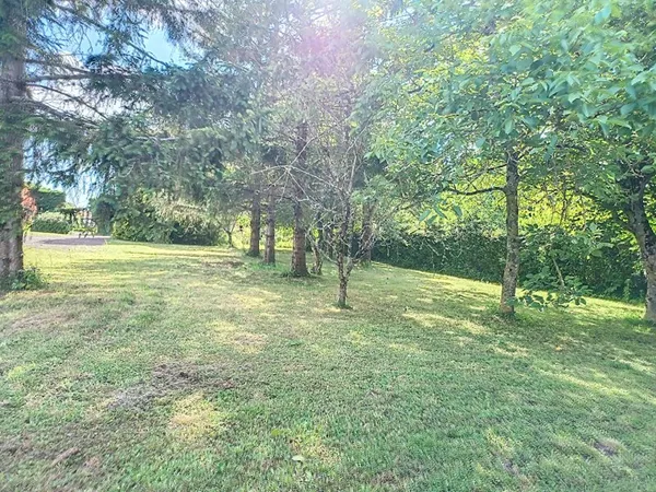 Terrain 1256 m²