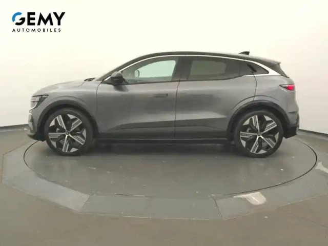 Renault Megane e-tech 220 ch autonomie confort gsr2 — photo 54