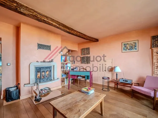 Maison Lons Le Saunier 6 pièce(s) 148.7 m2