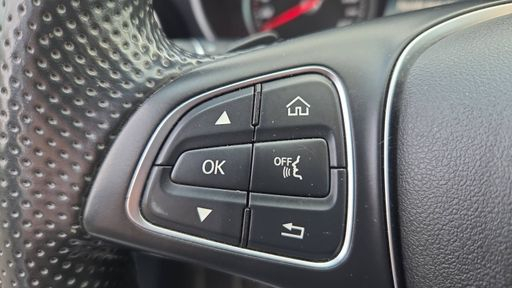 Mercedes Classe C 180 156 7G-Tronic - Sensation – 2015 – 119000 km – Essence – Boîte Automatique — photo 15