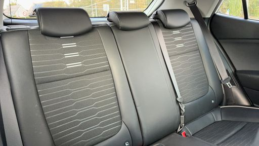 Kia Stonic 1.0 T-GDi 120 MHEV - GT Line Premium – 2022 – 28145 km – Hybride essence – Boîte Manuelle — photo 31