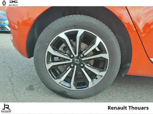 Renault Clio 1.0 tce 90ch techno - 24 — photo 8