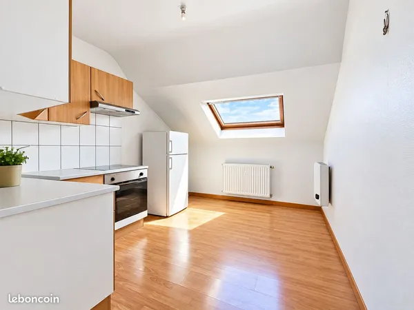 Studio 1 pièce 20 m²