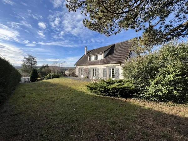 Maison 6 pièces 185 m²