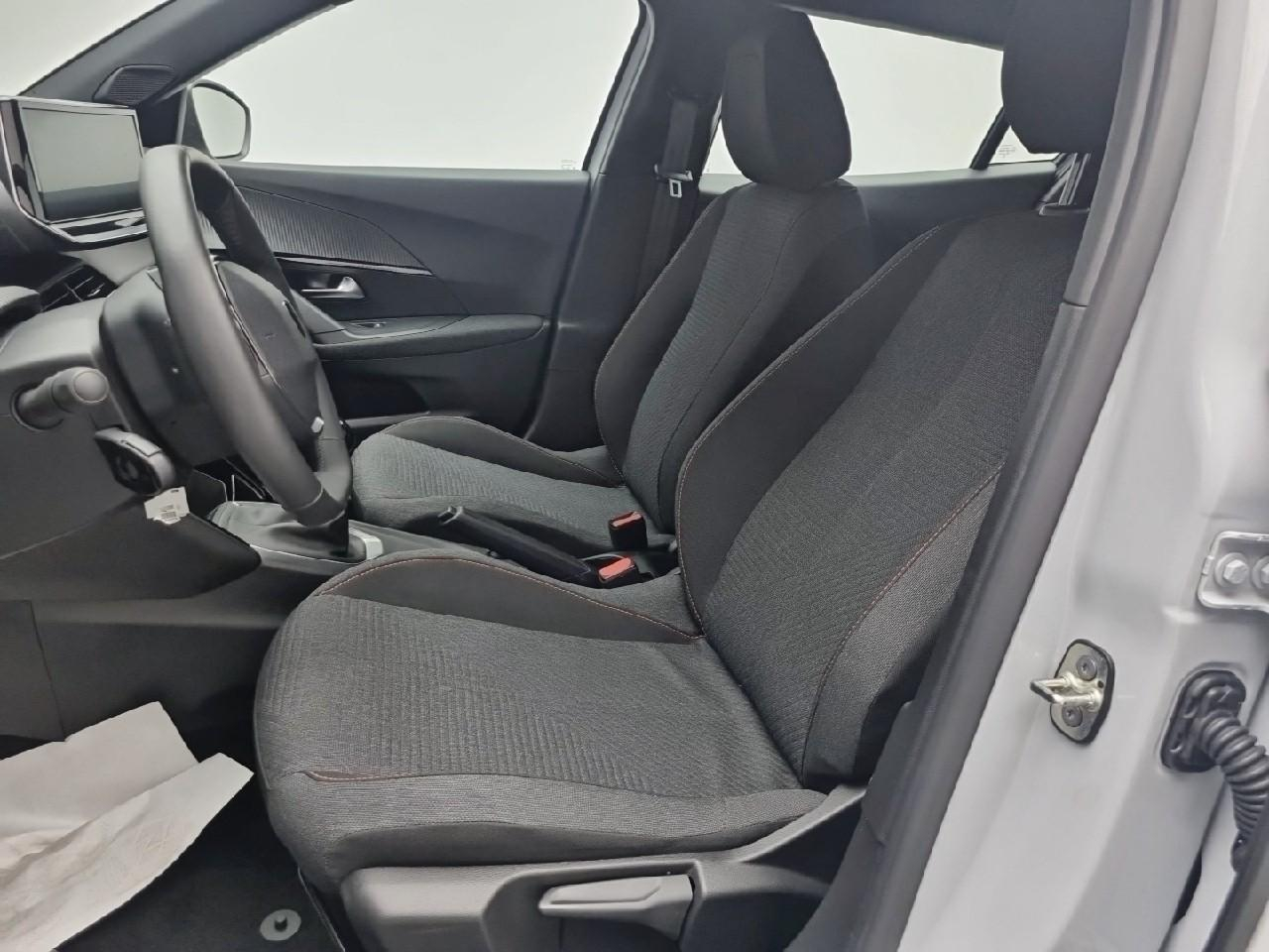 Peugeot 2008 100 s&s bvm6 style — photo 10