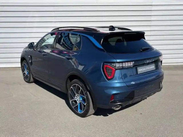 Lynk&Amp;Co 01 1.5 phev 261ch dcth 7 — photo 2