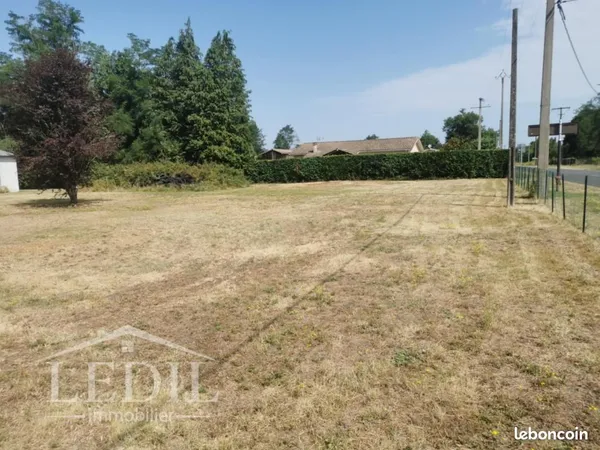 Terrain 477 m² Saint Symphorien