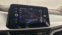 Volkswagen T-Roc 1.5 TSI EVO 150ch Life Plus DSG7 — photo 18