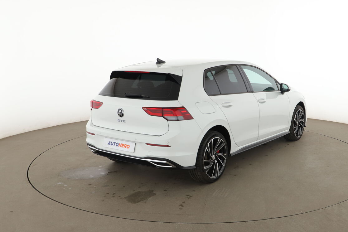 Volkswagen Golf VIII 1.4 eHybrid GTE DSG6 — photo 5