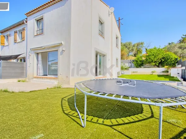 Maison récente 4 pièces au Castellet