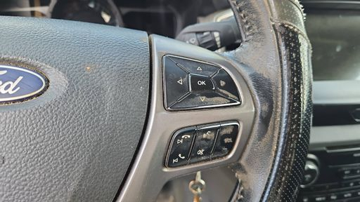 Ford Ranger Double Cabine 2.2 TDCi 160 4X4 - Xlt Sport – 2017 – 135251 km – Diesel – Boîte Manuelle — photo 13