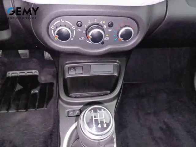 Renault Twingo iii sce 65 — photo 29