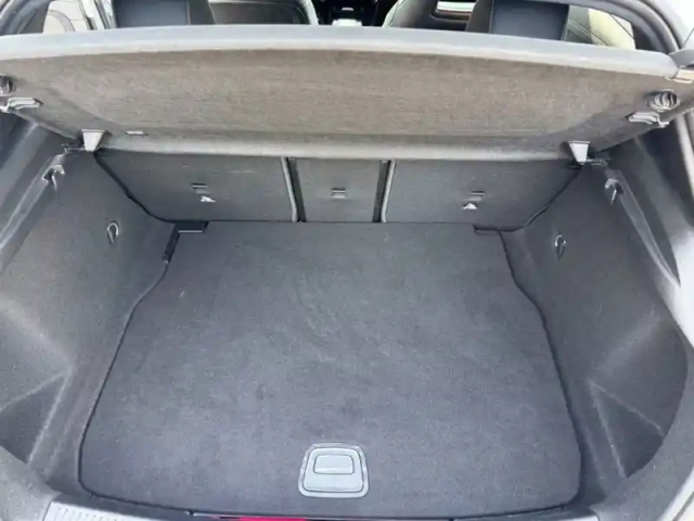 Mercedes Classe A camera   pack sport black — photo 10