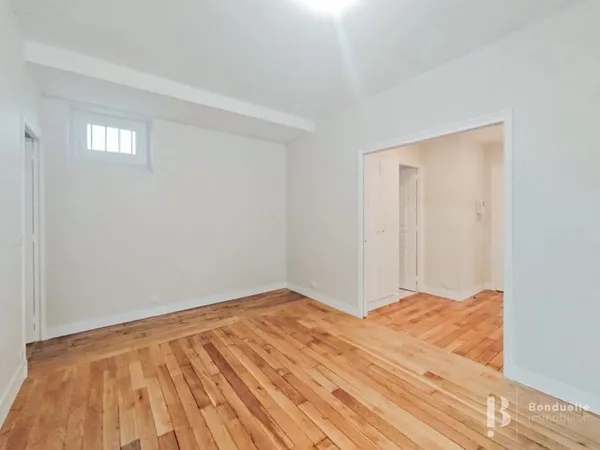 Beau T3 au 6e étage - 53 m² - VAVIN