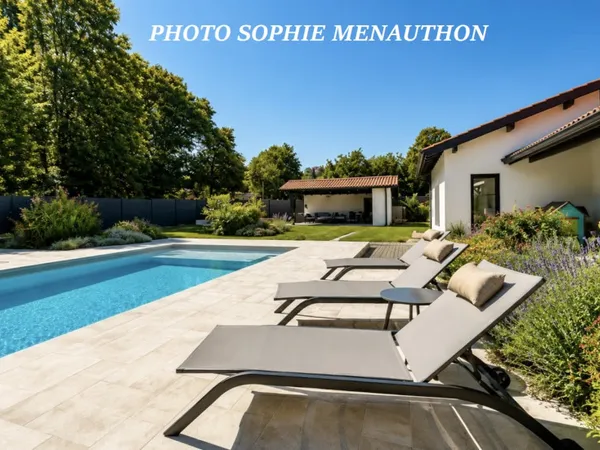 Maison contemporaine 5 pièces 156 m²