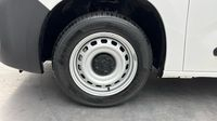 Peugeot Partner Standard 650kg BlueHDi 100ch S&S Asphalt — photo 15