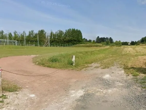 Terrain 450 m²