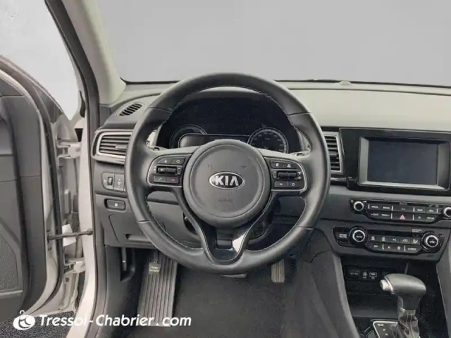 Kia Niro 1.6 gdi hybride rechargeable 141 ch dct6 active — photo 11