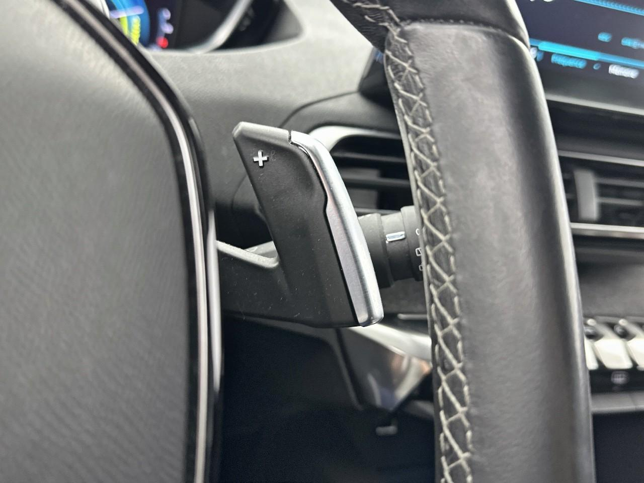 Peugeot 3008 hybrid 225 e-eat8 allure pack — photo 20