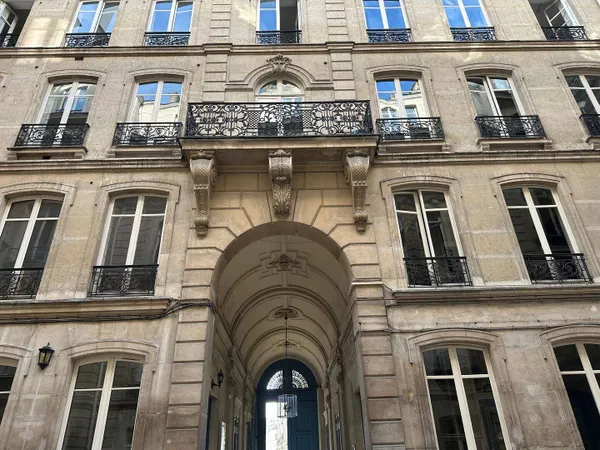 Bureaux 240 m²