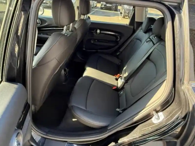 Mini Mini clubman cooper 136ch essential bva7 — photo 11