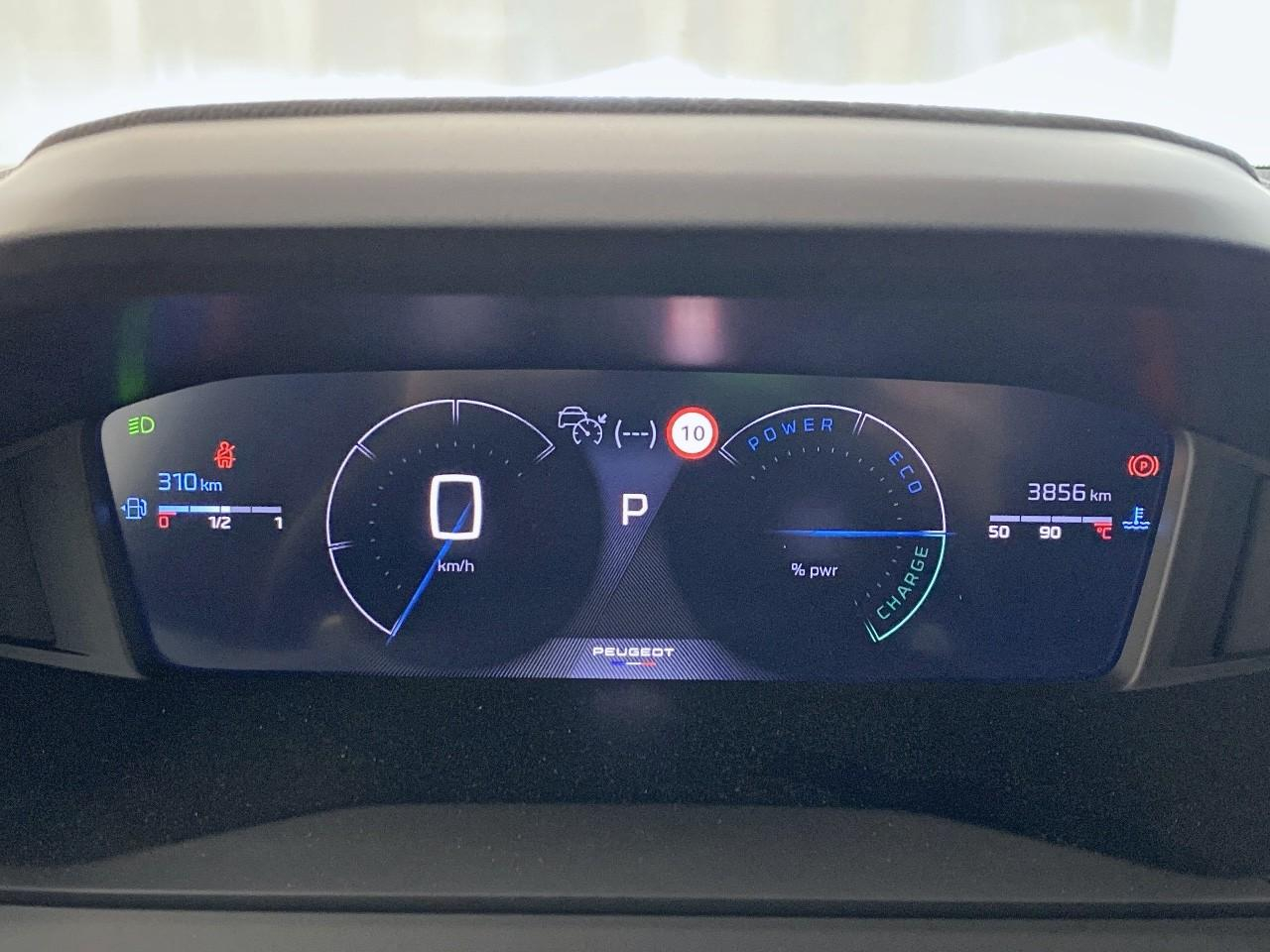 Peugeot 2008 hybrid 145 ch e-dcs6 allure — photo 14