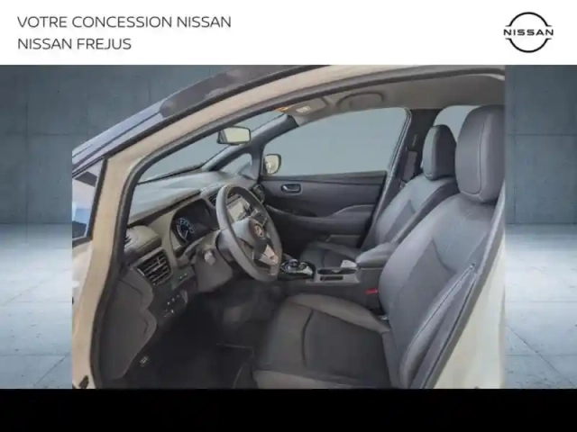 Nissan Leaf 150ch 40kwh n-connecta 22 — photo 11