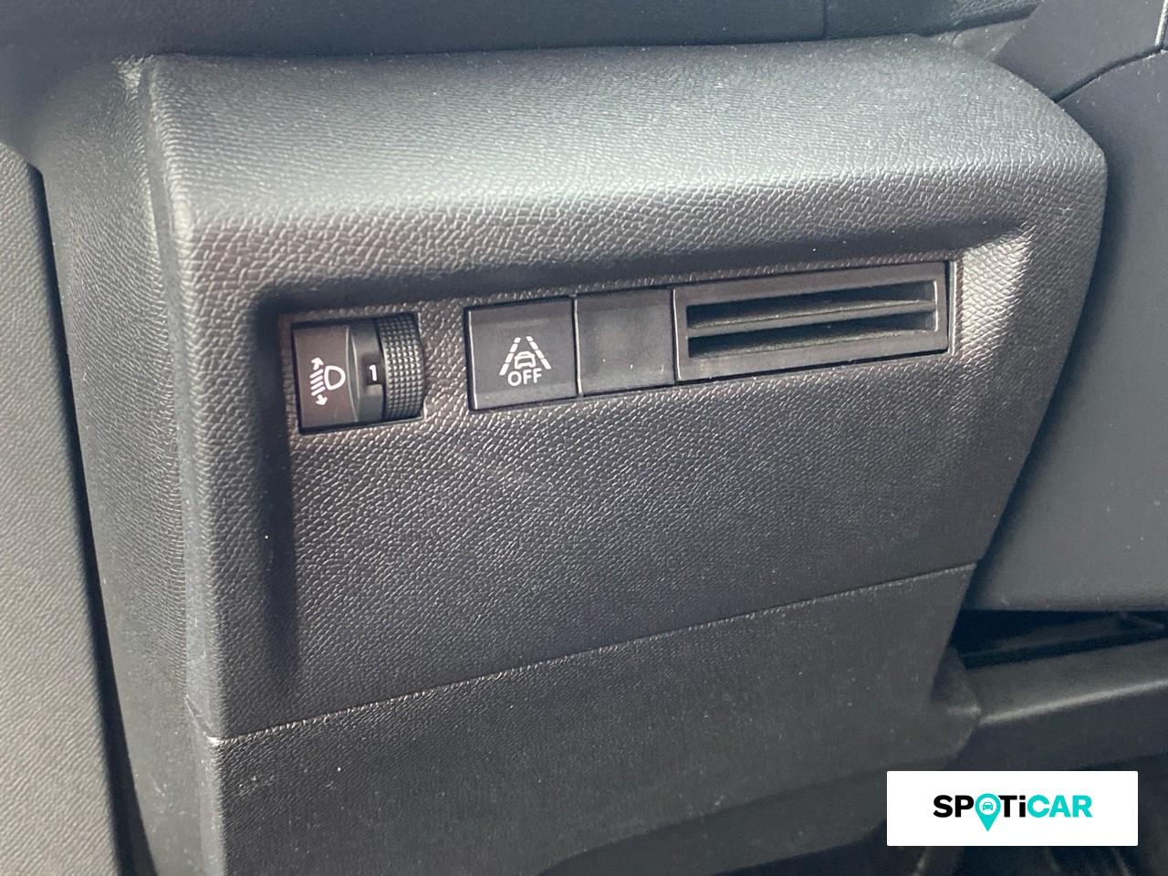 Citroën C4 puretech 130ch s&s feel pack eat8 — photo 18