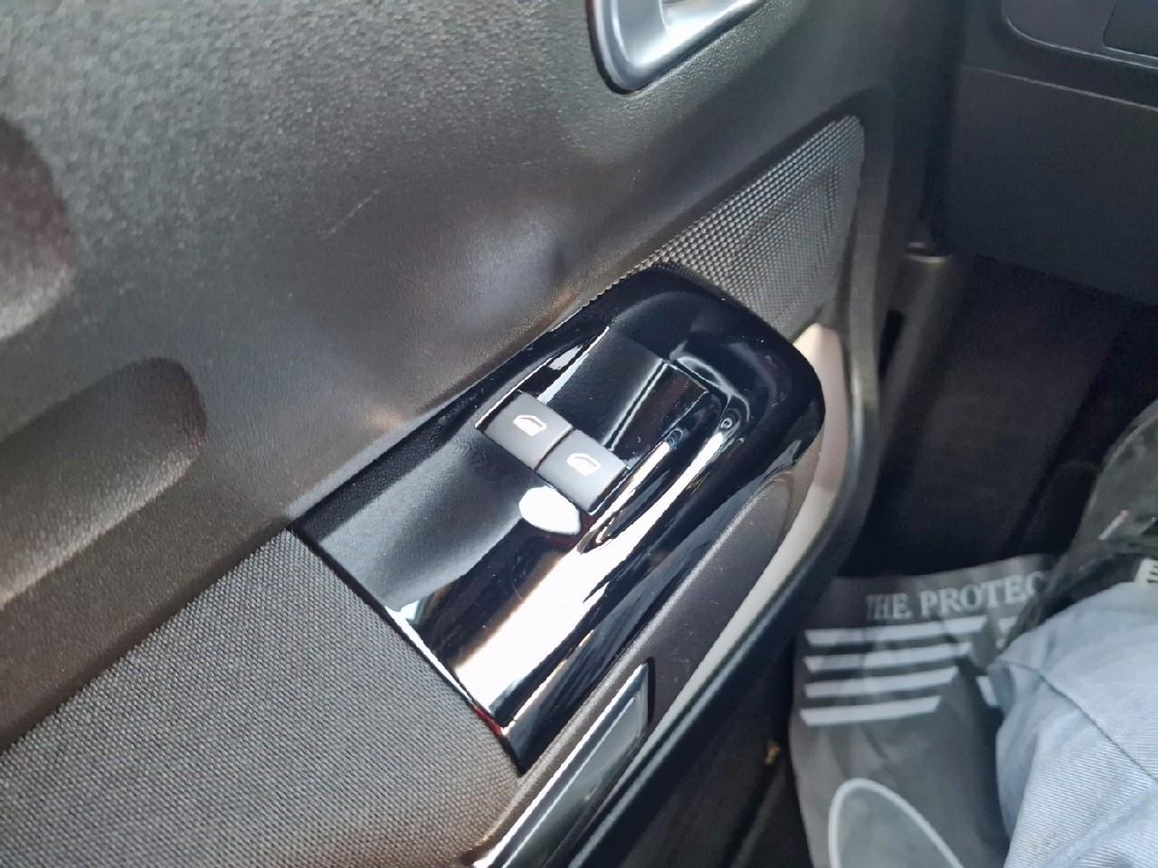Citroën C3 1.2 puretech 83ch s&s shine — photo 19