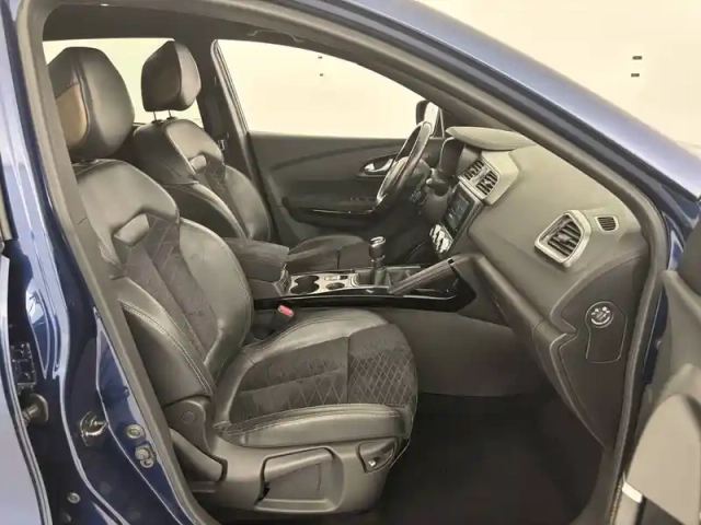 Renault Kadjar tce 140 fap — photo 23