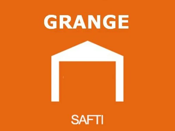 Grange et terrain en bordure de rivière