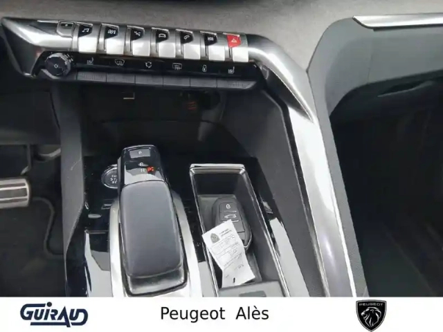 Peugeot 3008 hybrid 225 e-eat8 — photo 29