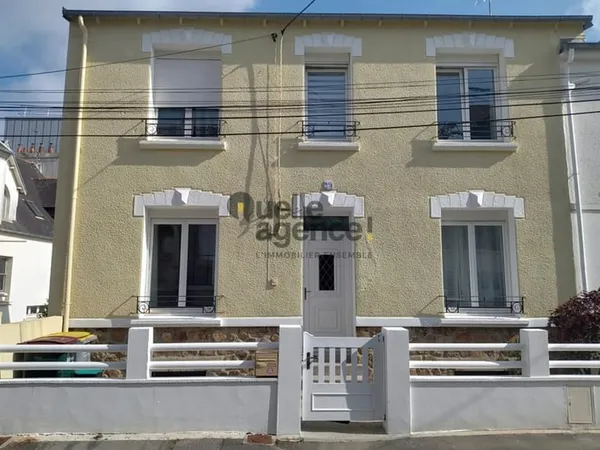 Très belle opportunité d'investissement - Maison rénovée, colocation 6 chambres déjà louées-Brest