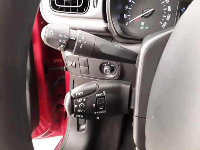 Citroën C3 puretech 83 s&amp;s bvm5 — photo 46