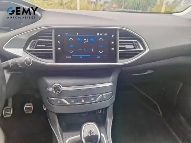 Peugeot 308 puretech 130ch s&amp;s bvm6 — photo 12