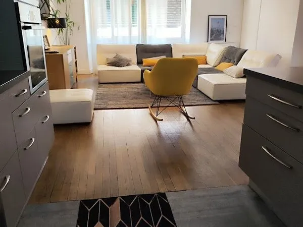 Appartement meublé de 97m2 centre ville de Blois - 2 chambres - grand T3 hypercentre